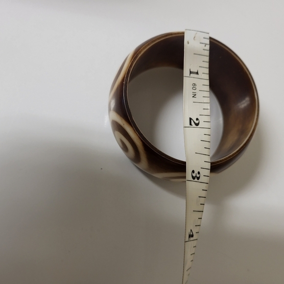 Vintage Two tone Swirl Chunky BOHO Bangle - Picture 7 of 8